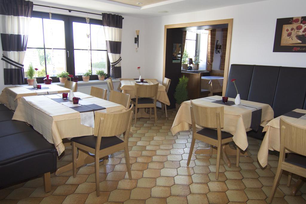 Landgasthof Zur Post Zilshausen Bagian luar foto