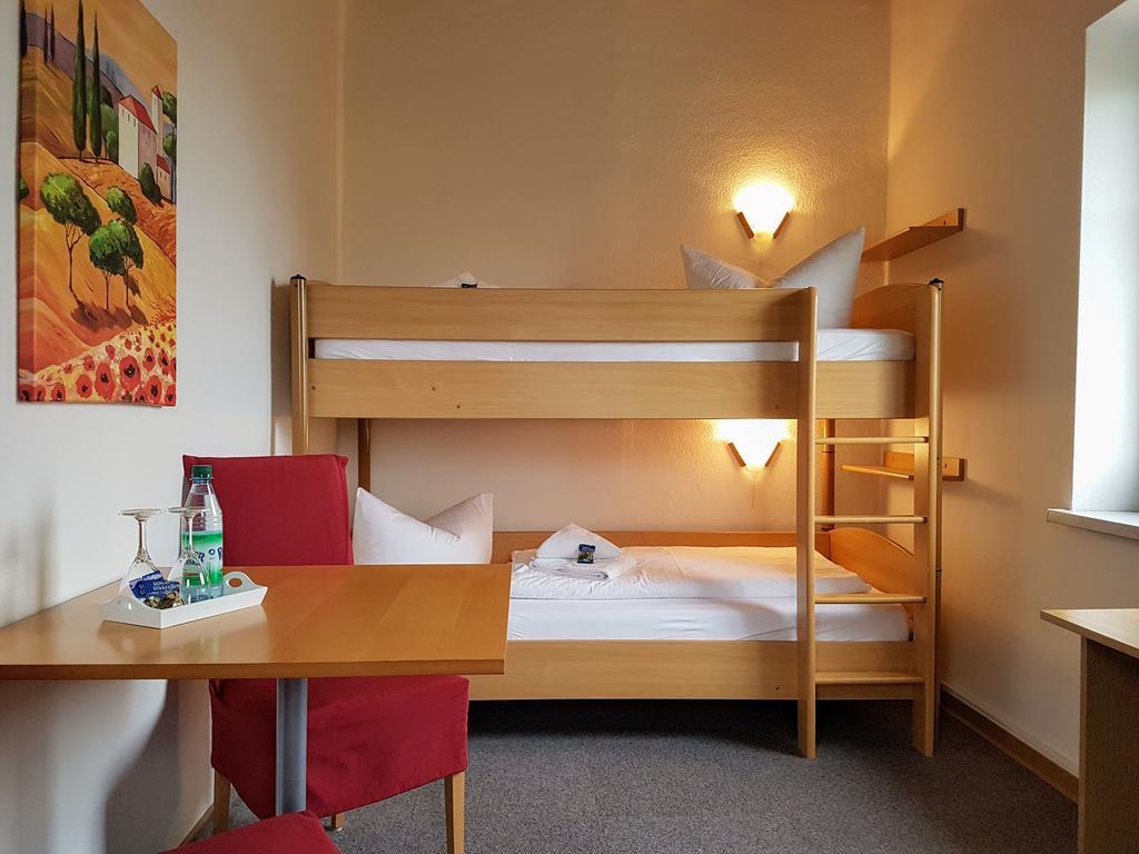 Landgasthof Zur Post Zilshausen Bagian luar foto