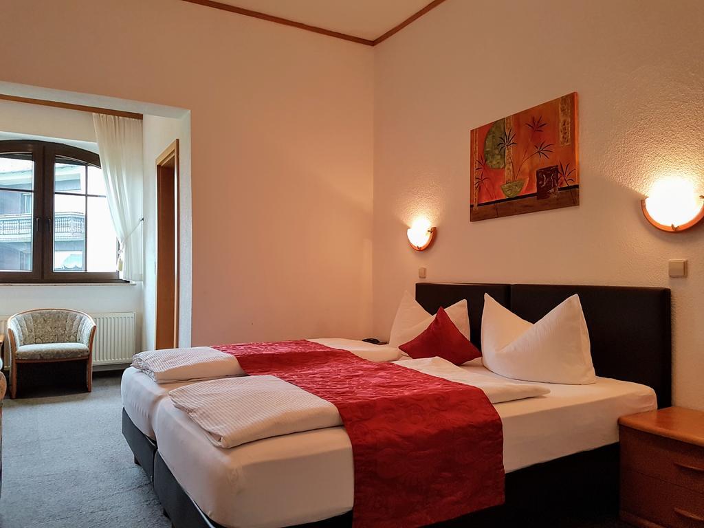 Landgasthof Zur Post Zilshausen Bagian luar foto